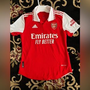 Arsenal soccer jersey
